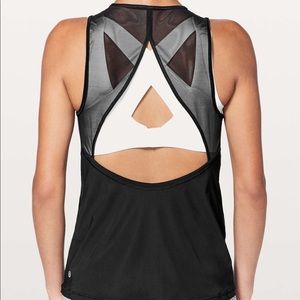 Lululemon For the Run Tank  size 8
